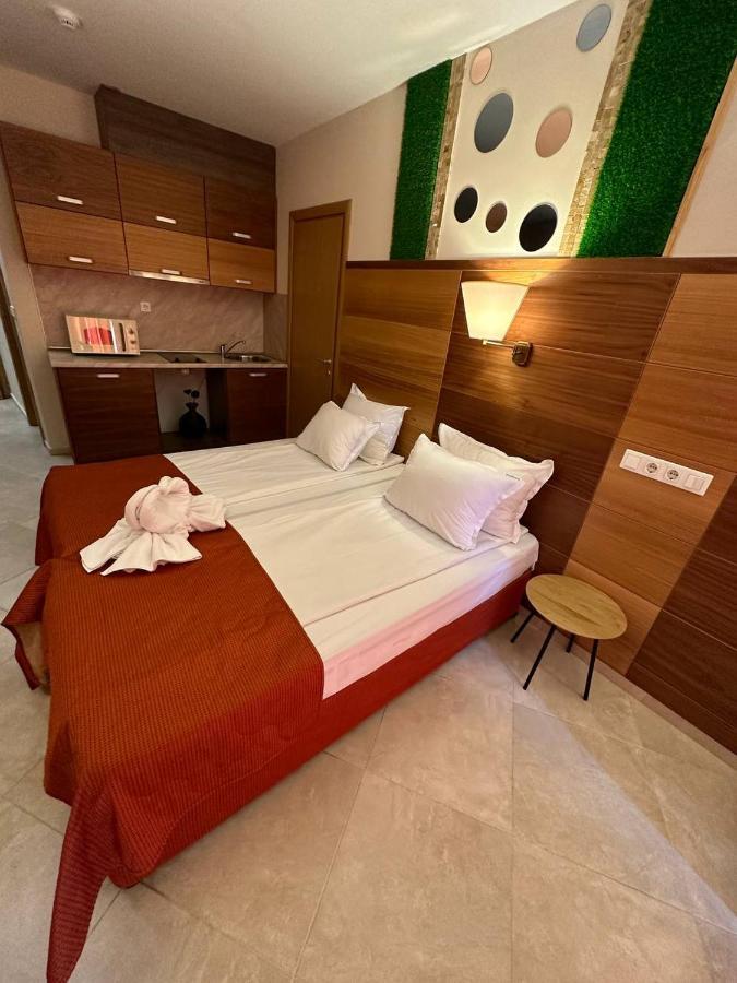 Hotel Briz - Section B 3*